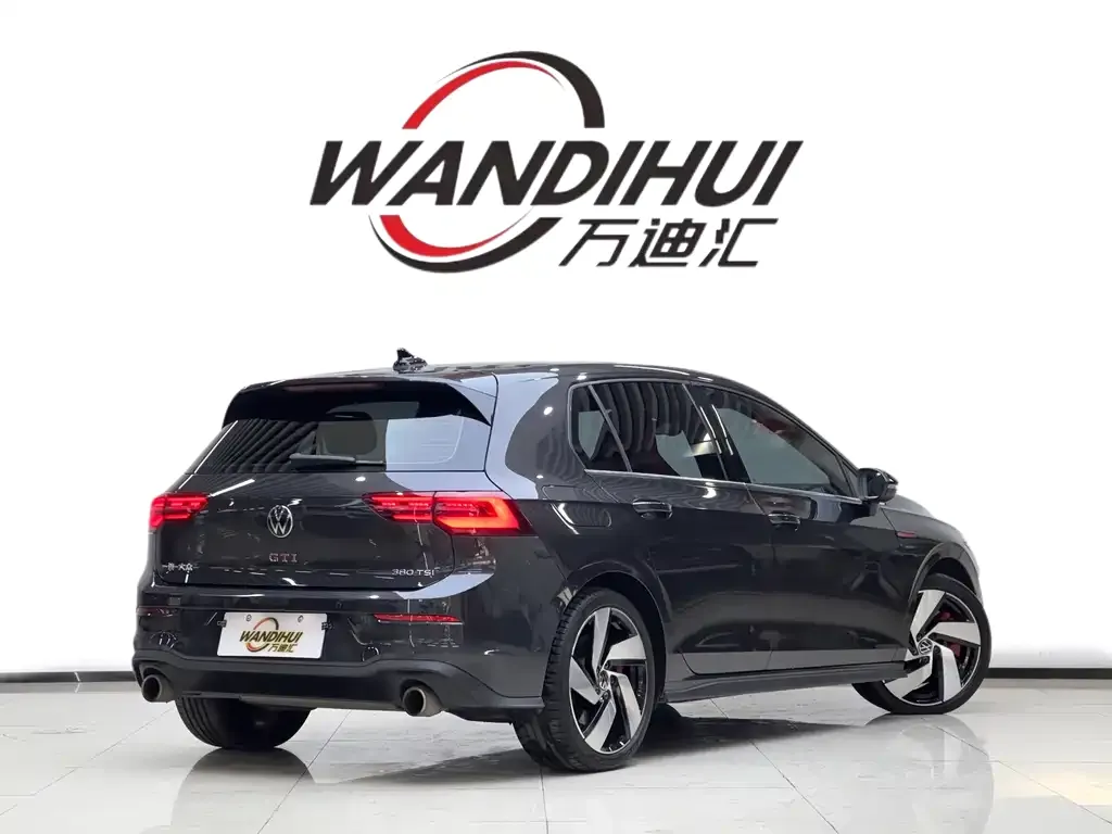 Volkswagen Golf GTI — фото 2