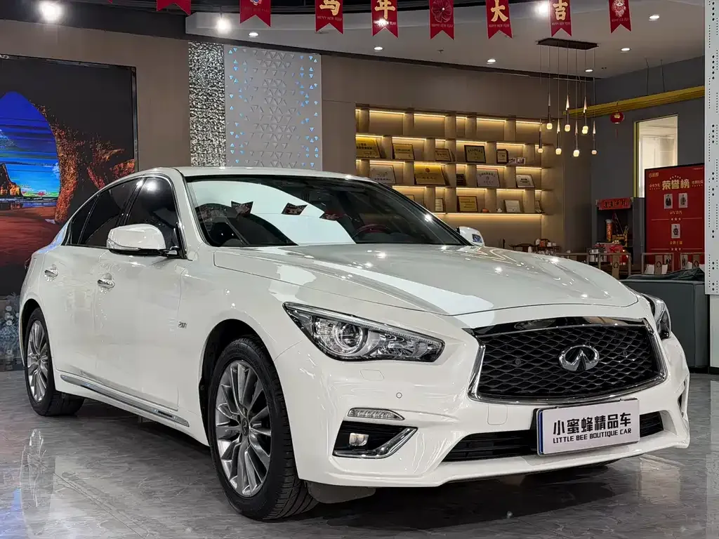 Infiniti Q50L 2021 из CN, фото 9