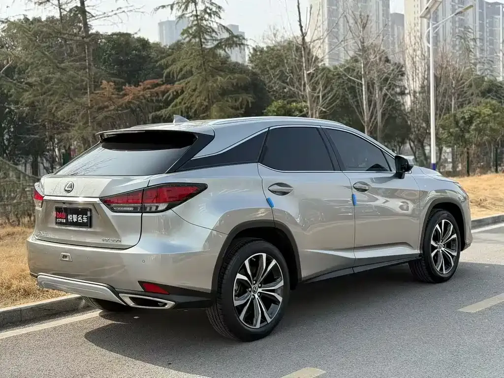 Lexus RX — фото 8