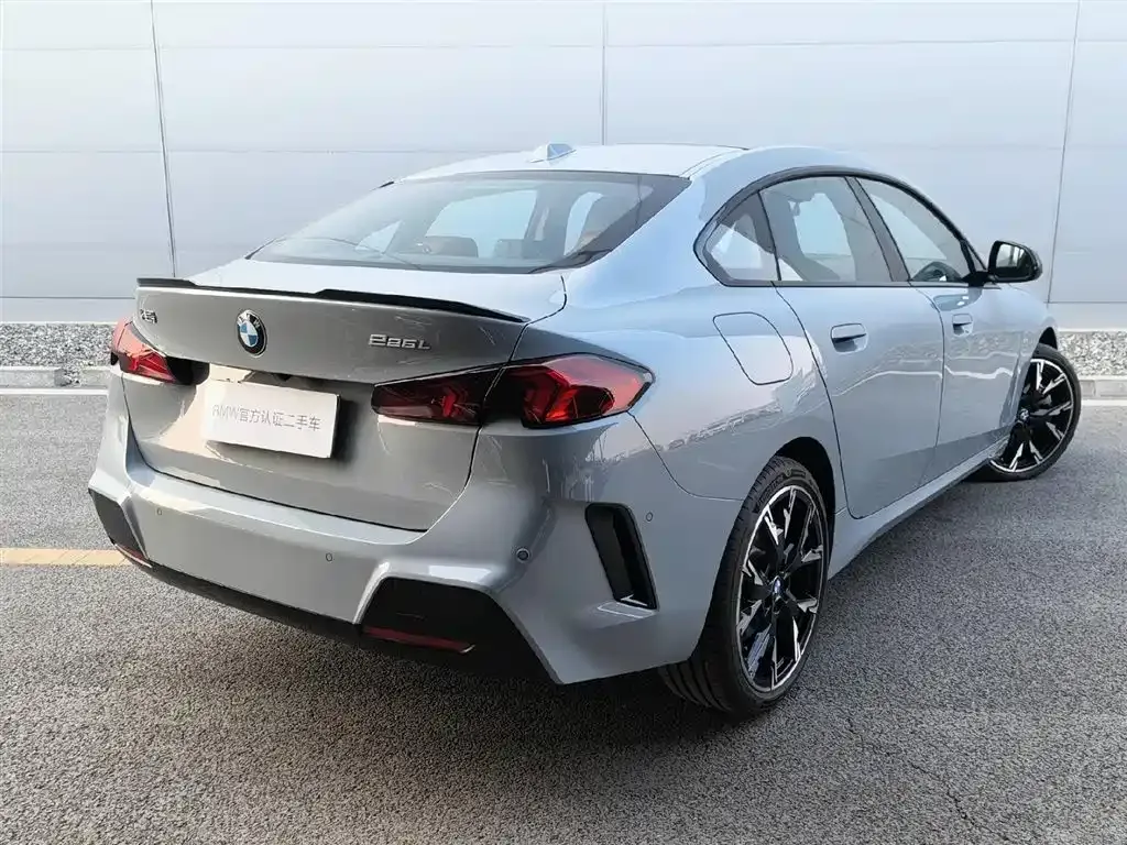 BMW 2 Series 2025 из CN, фото 6
