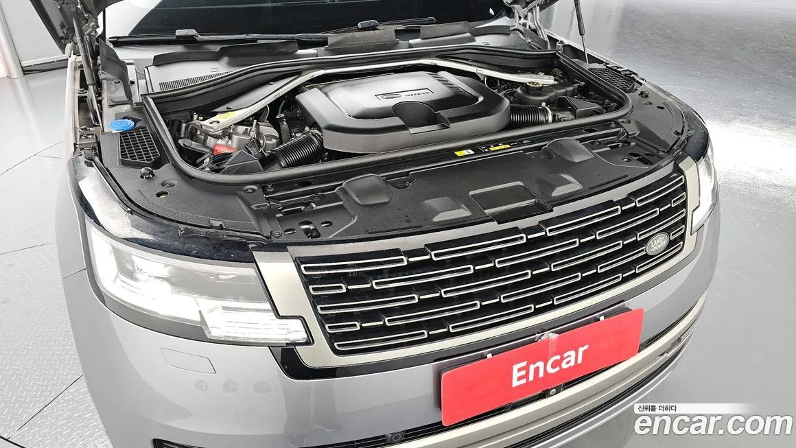 Land Rover Range Rover 2023 из KR, фото 9