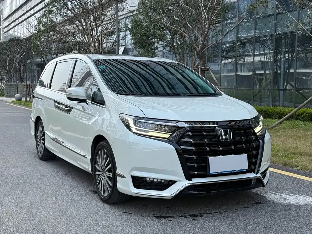 Honda Elysion — фото 6