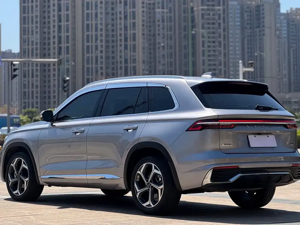 Geely Xingyue L — фото 6