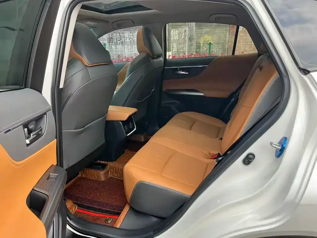 Toyota Venza 2022 из CN, фото 6