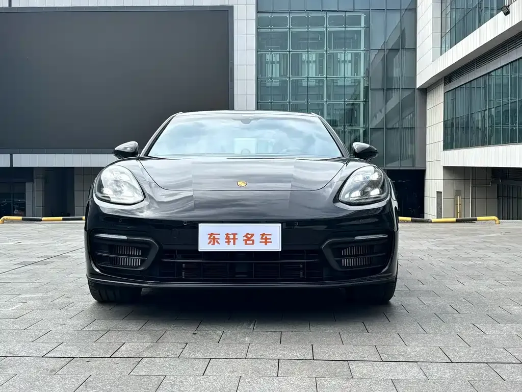 Porsche Panamera — фото 9