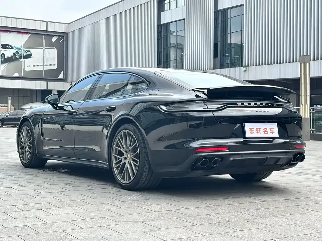 Porsche Panamera — фото 8