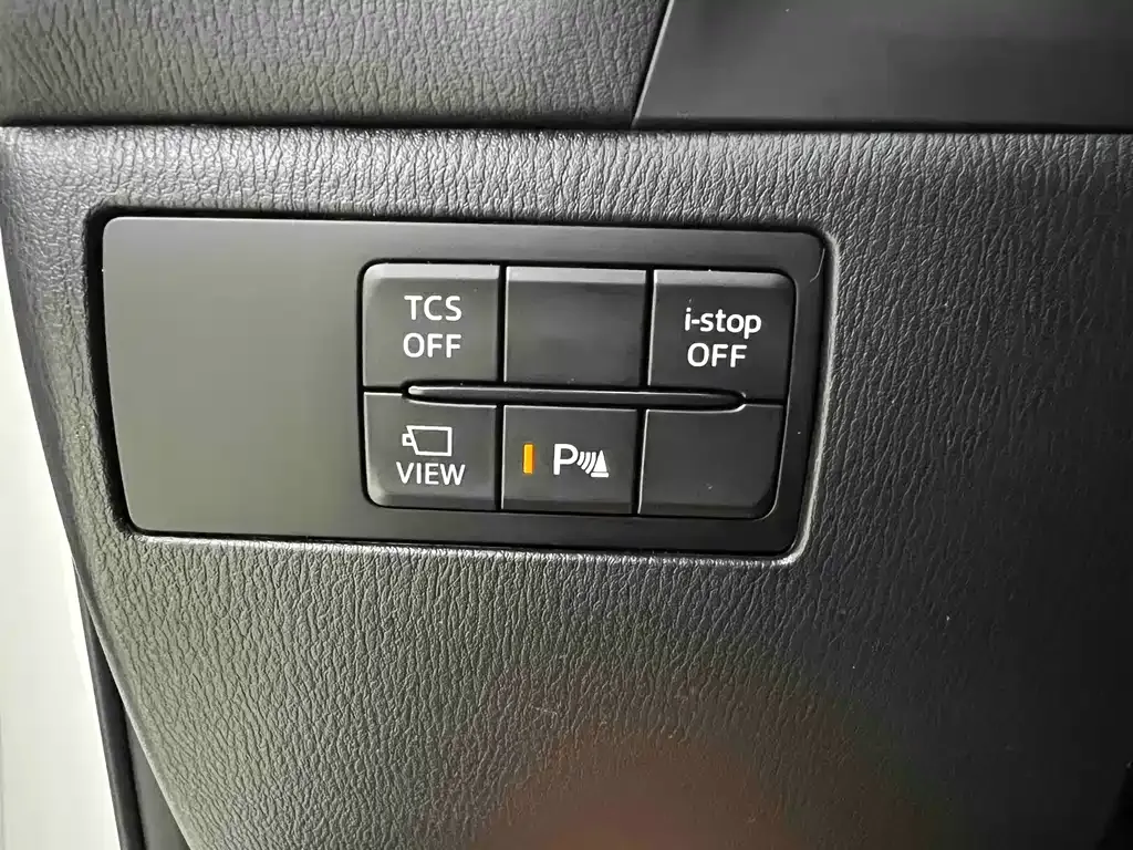Mazda CX-4 — фото 6
