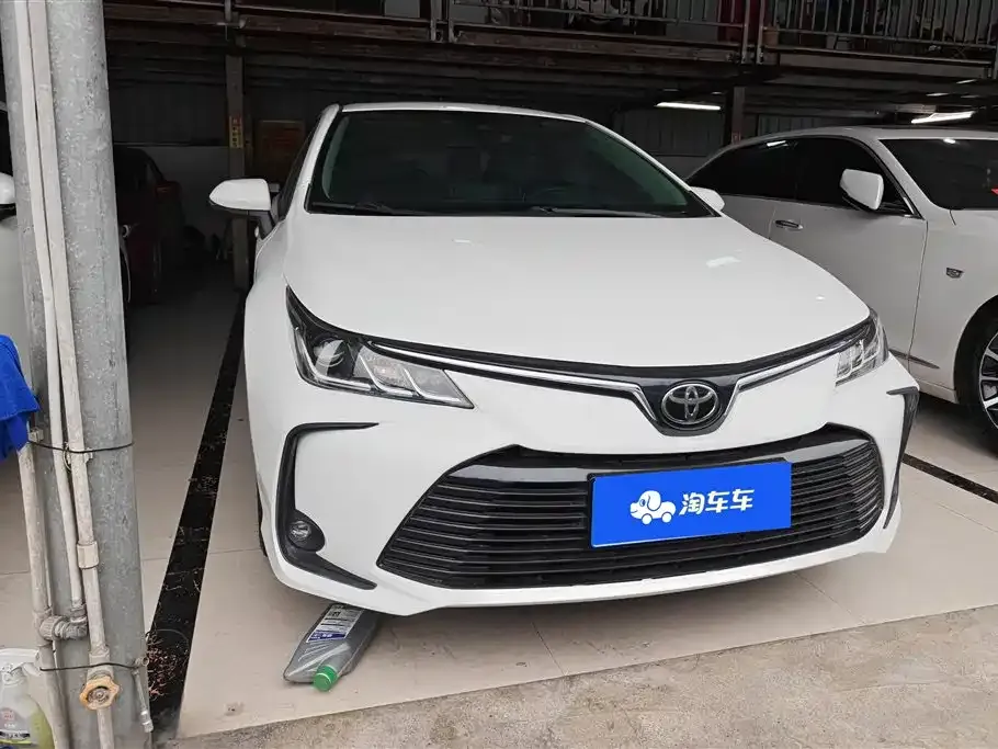 Toyota Corolla 2022 из CN, фото 10