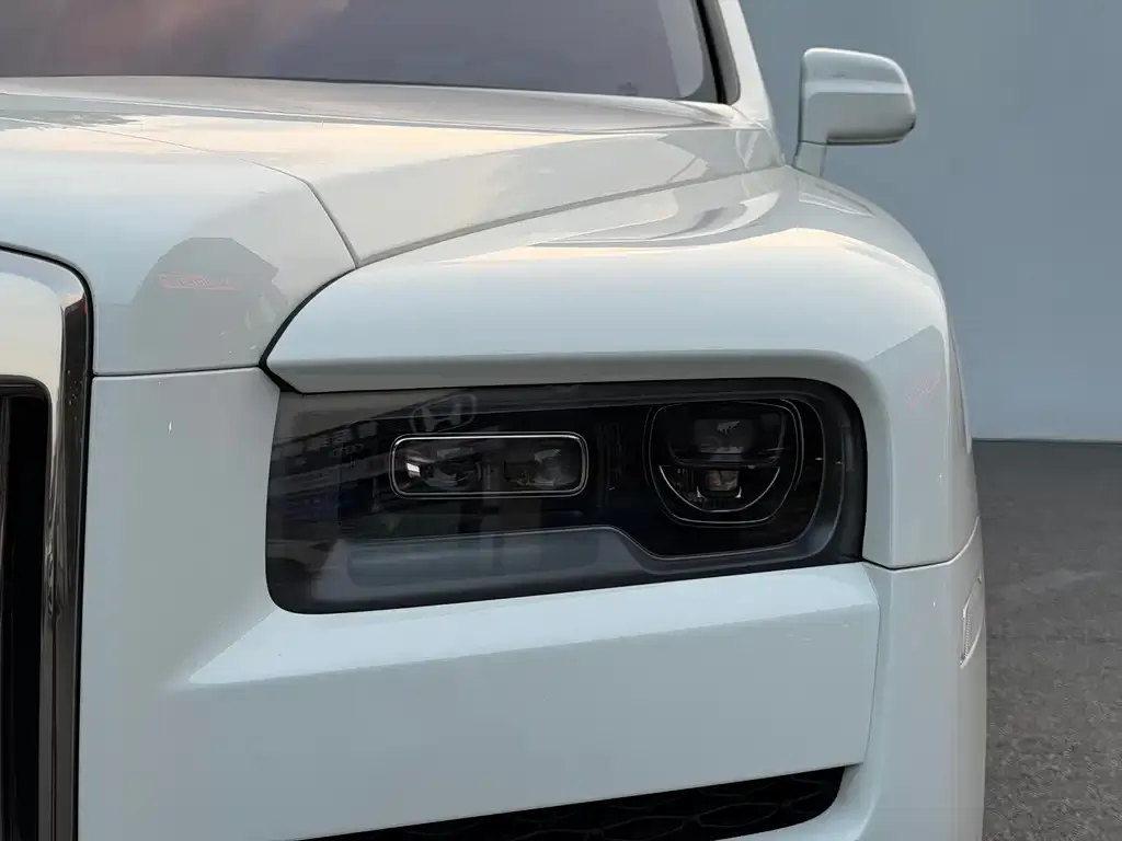 Rolls-Royce Cullinan 2024 из CN, фото 2