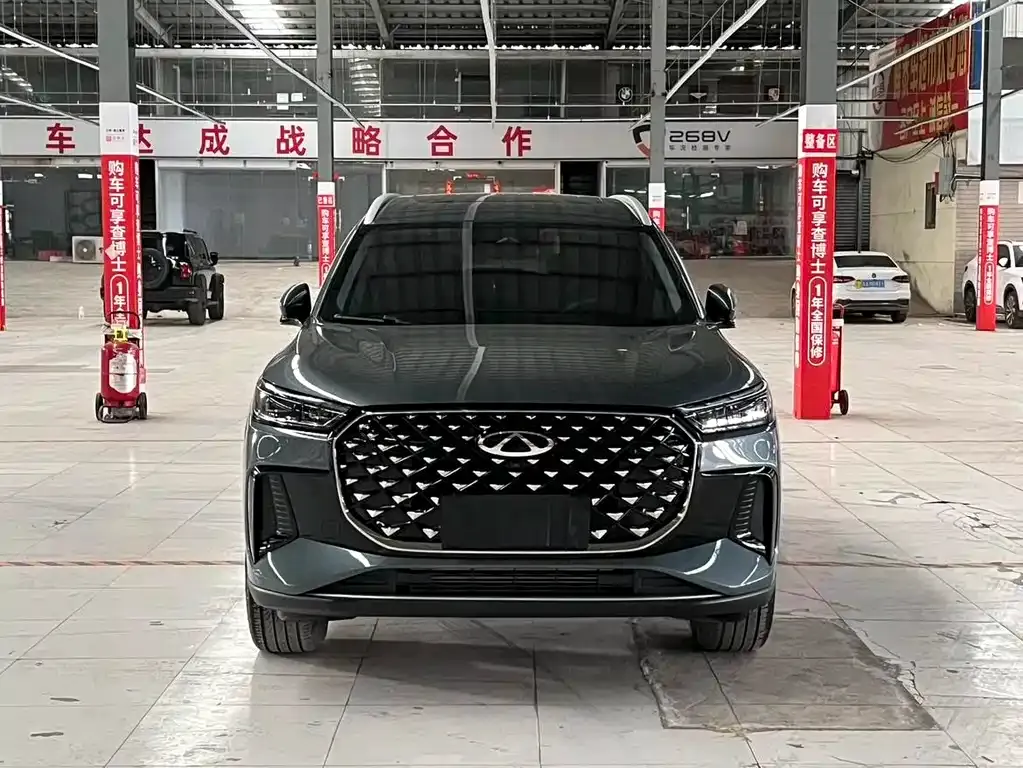 Chery Tiggo 8 PLUS — фото 8