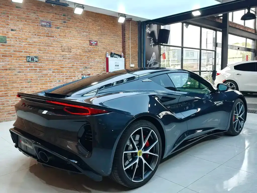 Lotus Emira 2023 из CN, фото 9