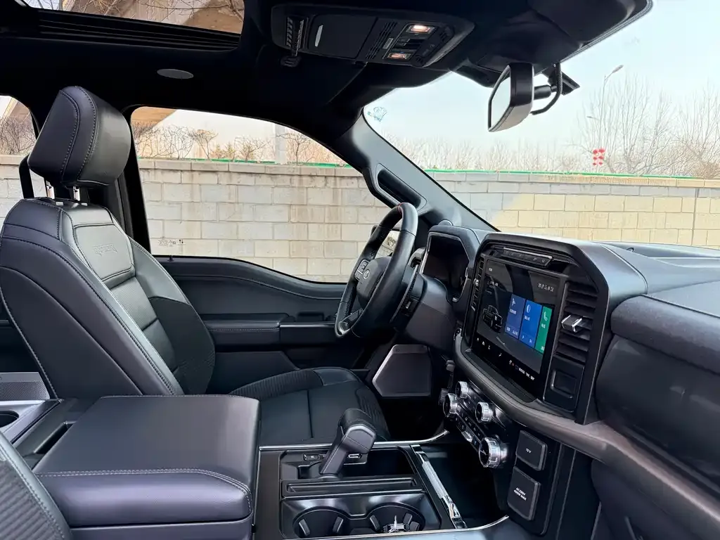 Ford F-150 Raptor 2023 из CN, фото 7