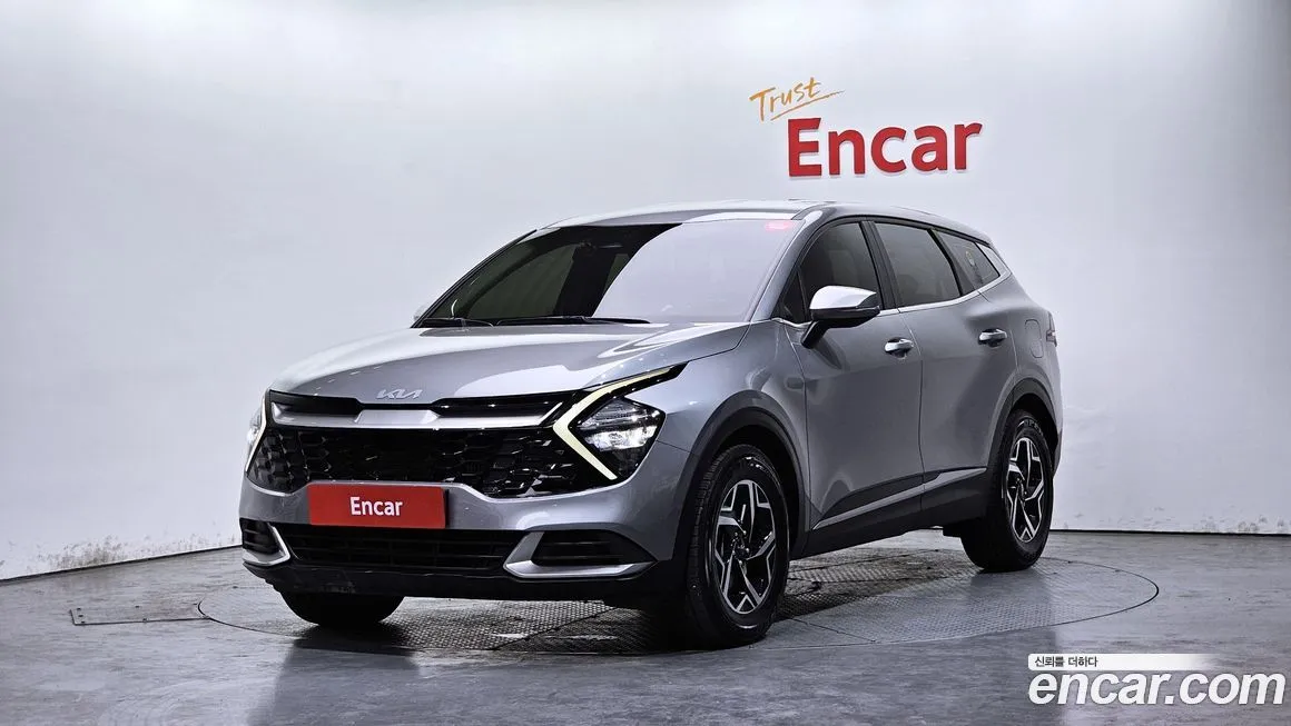 Kia Sportage — фото 1