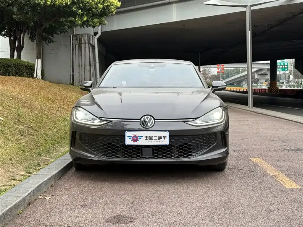 Volkswagen Lamando 2023 из CN, фото 8