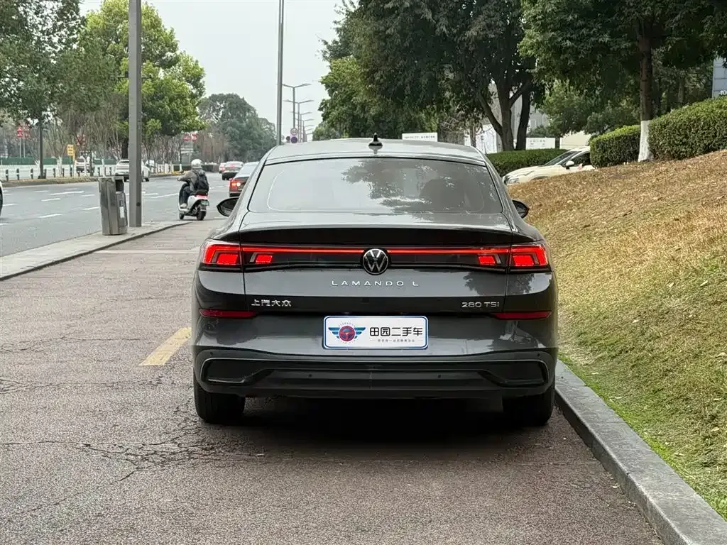 Volkswagen Lamando 2023 из CN, фото 7