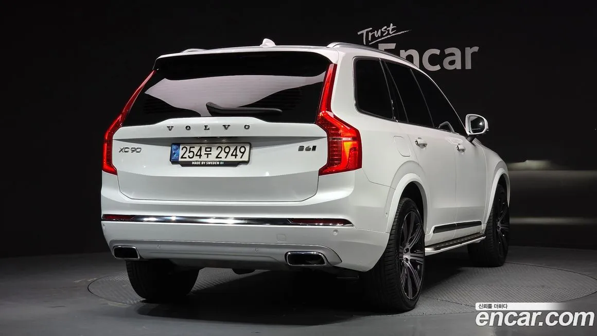 Volvo XC90 — фото 4