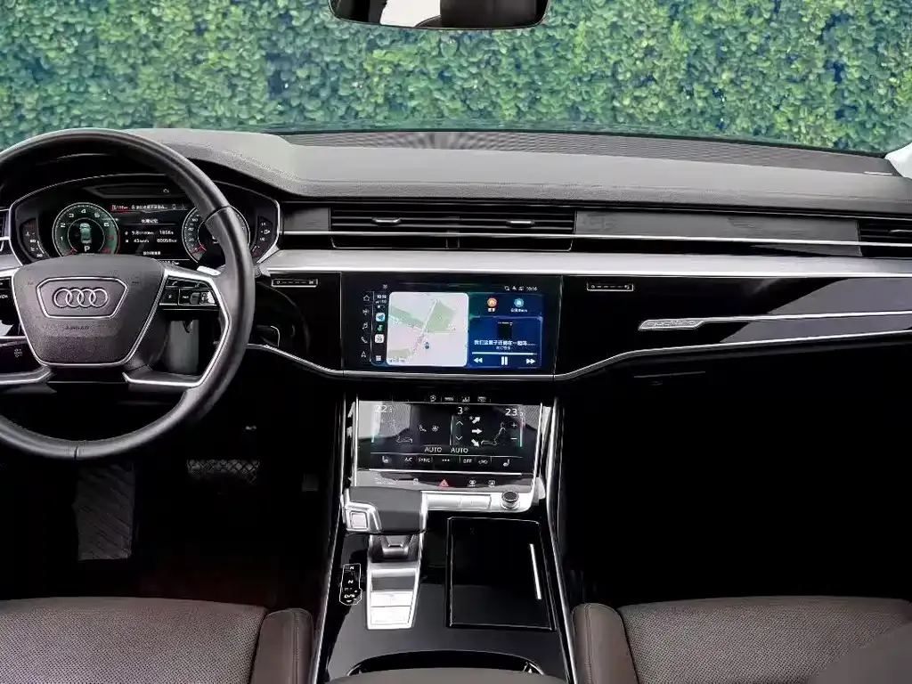 Audi A8 — фото 6