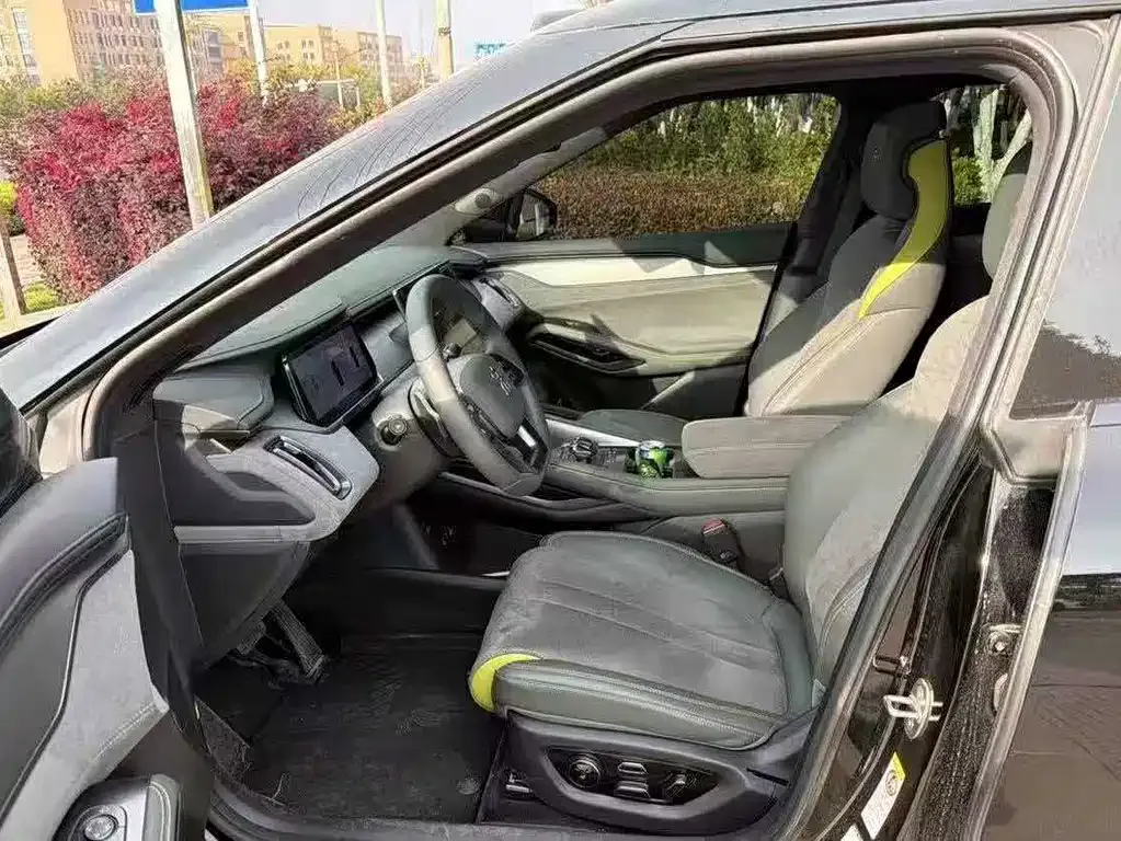 BYD L EV 2025 из CN, фото 2