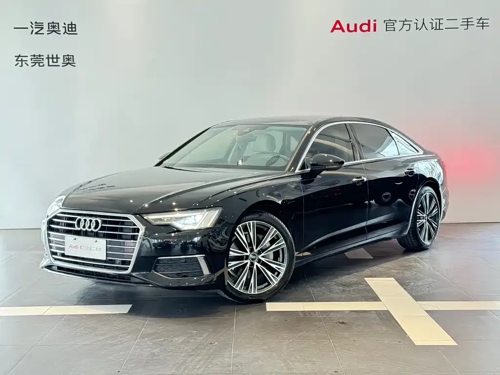 Audi A6L — фото 1