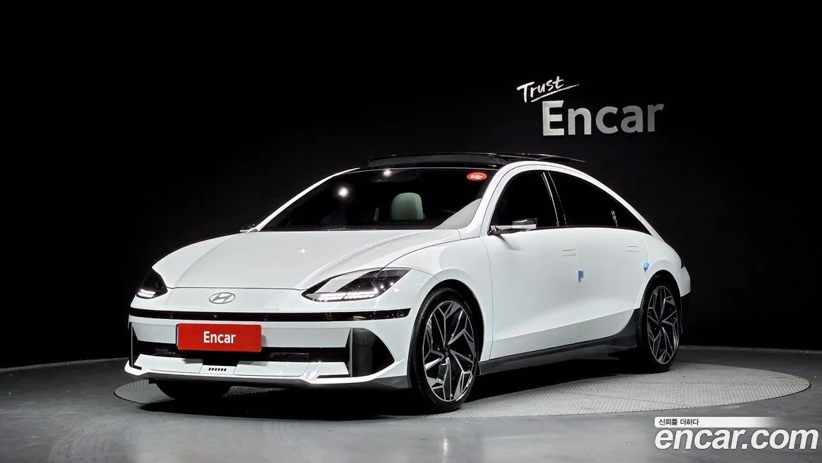 Hyundai Ioniq6 — фото 1