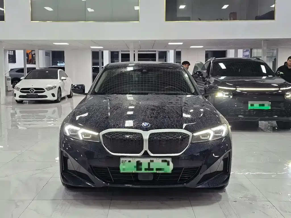 BMW i3 2025 из CN, фото 4