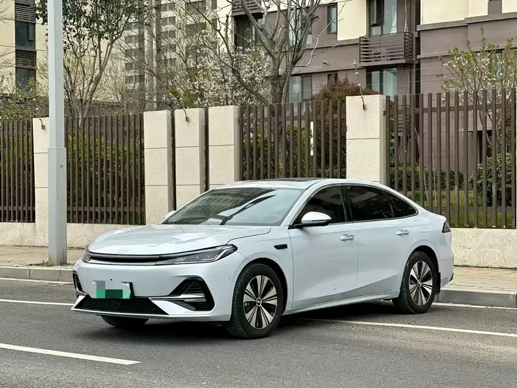 Geely 银河A7 2025 из CN, фото 8