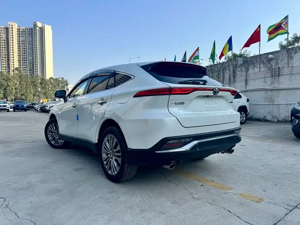 Toyota Harrier 2024 из CN, фото 7