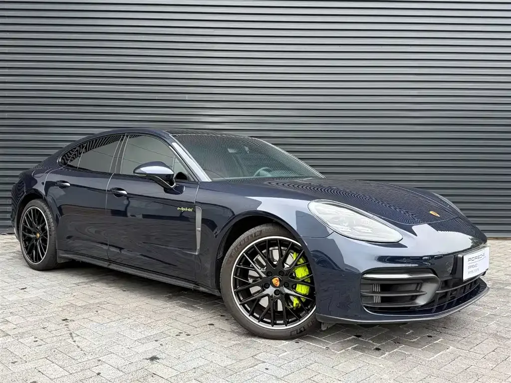 Porsche Panamera Hybrid — фото 5