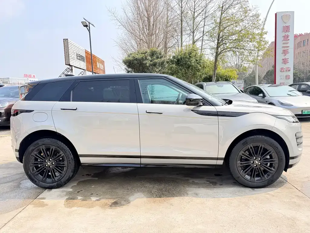 Land Rover Evoque — фото 4