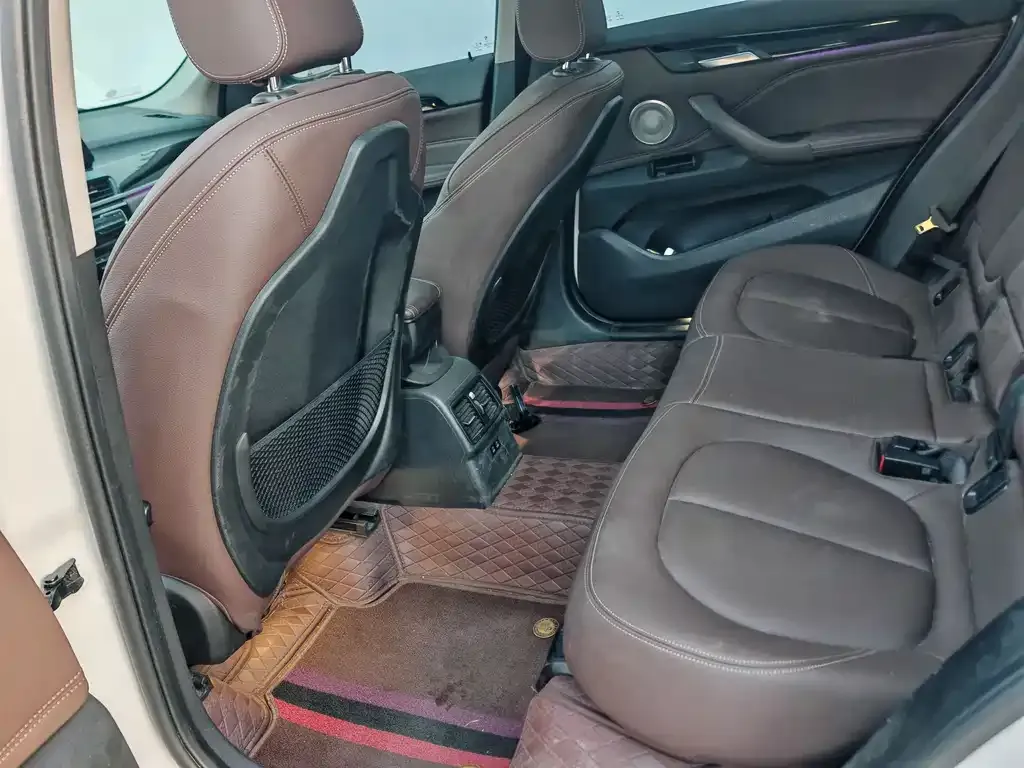 BMW X1 2022 из CN, фото 5