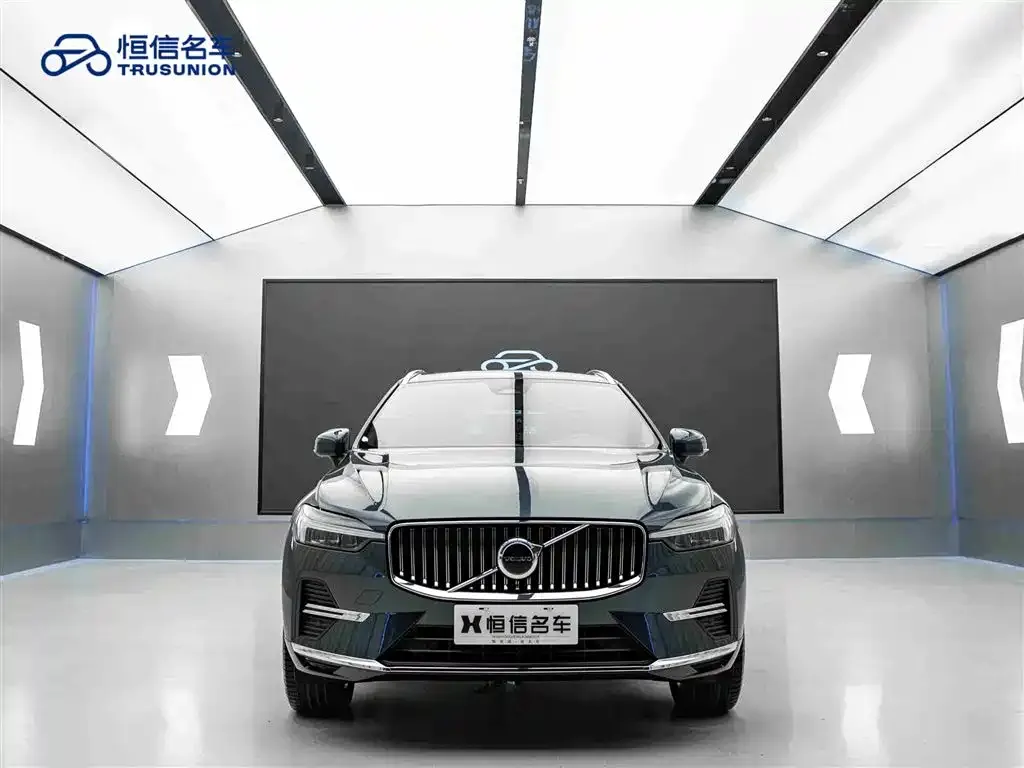 Volvo XC60 2022 из CN, фото 9