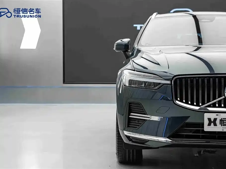 Volvo XC60 2022 из CN, фото 3