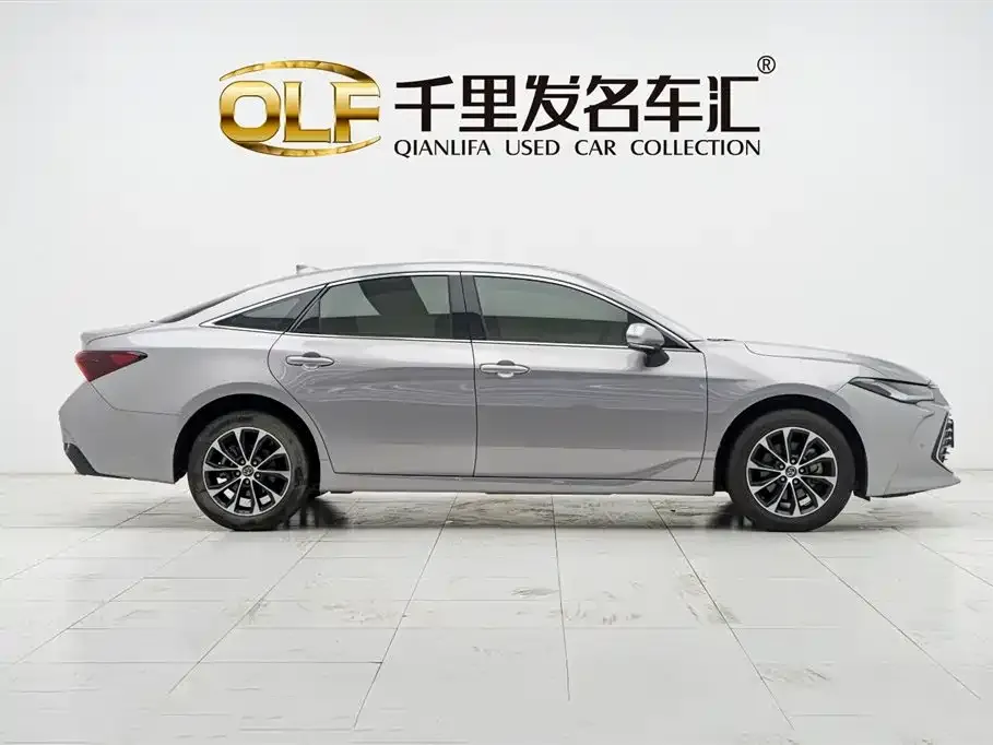 Toyota Avalon 2023 из CN, фото 8