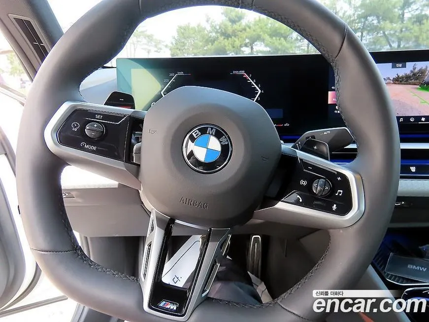 BMW 5-Series 2025 из KR, фото 4