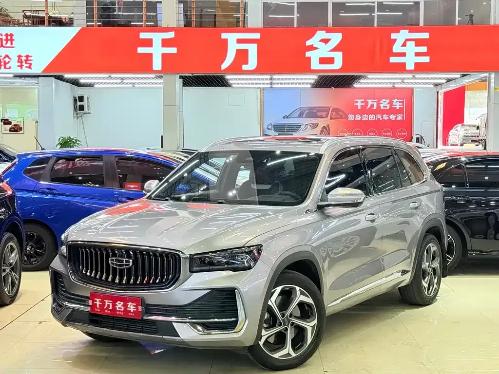 Geely Xingyue L — фото 1