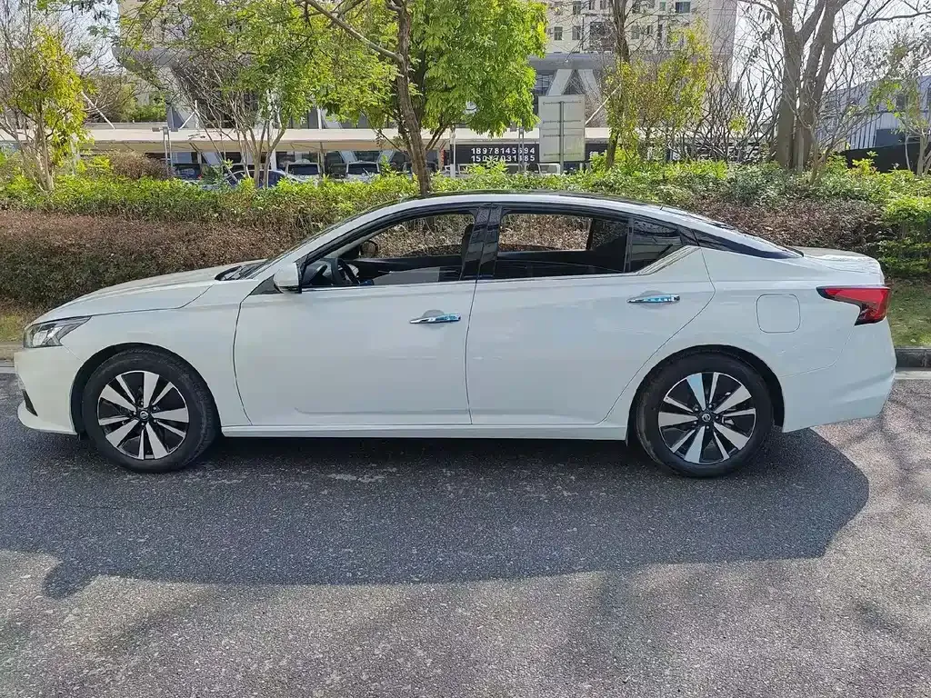 Nissan Teana 2022 из CN, фото 7