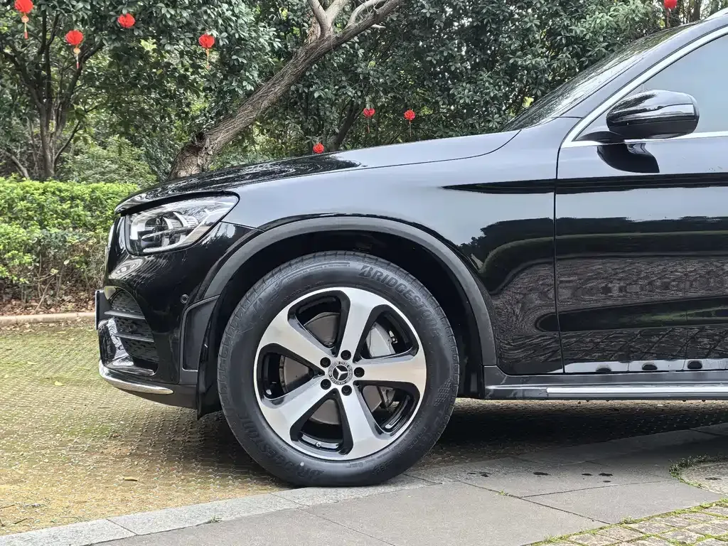 Mercedes-Benz GLC — фото 10