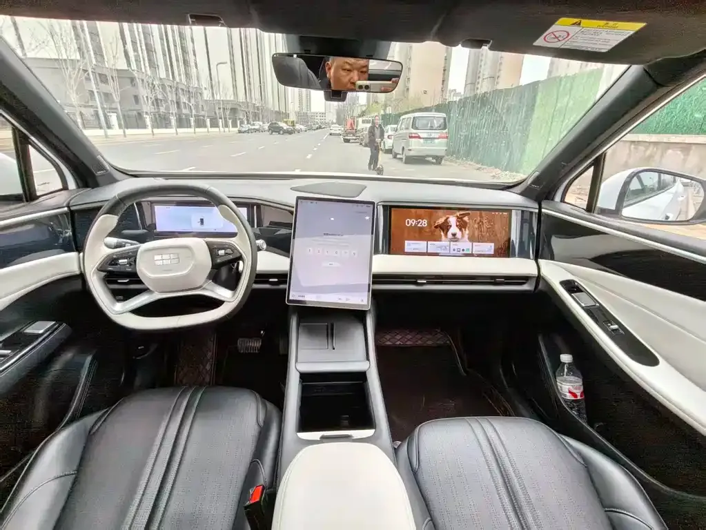 Geely Galaxy L7 2023 из CN, фото 9