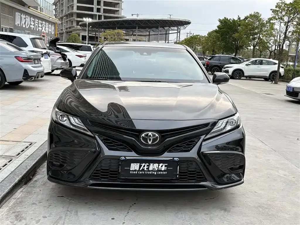 Toyota Camry 2022 из CN, фото 8