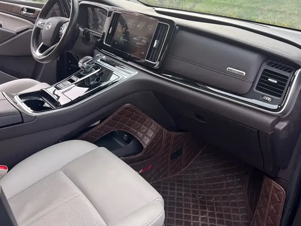 GAC Motor Trumpchi M8 — фото 6
