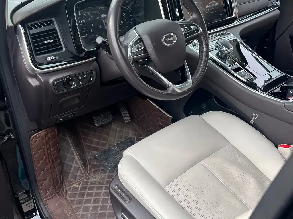 GAC Motor Trumpchi M8 — фото 2