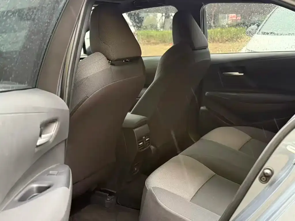 Toyota Levin 2025 из CN, фото 2