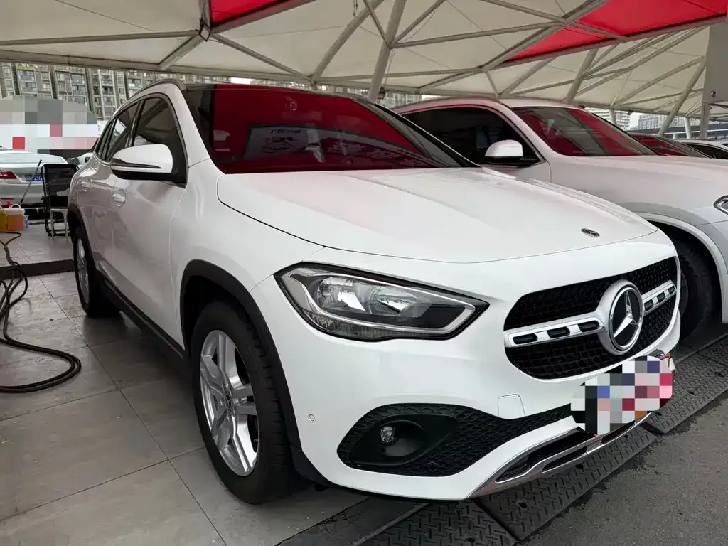 Mercedes-Benz GLA — фото 9