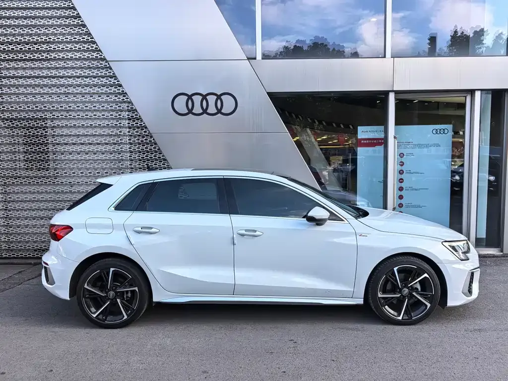 Audi A3 — фото 5