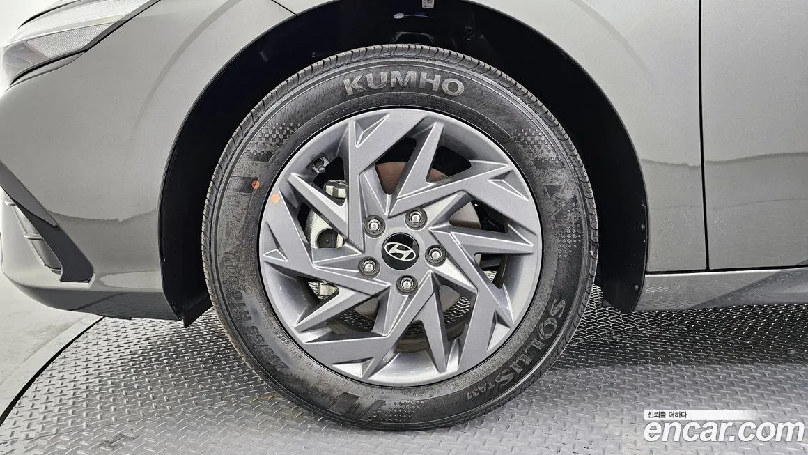 Hyundai AVANTE — фото 4