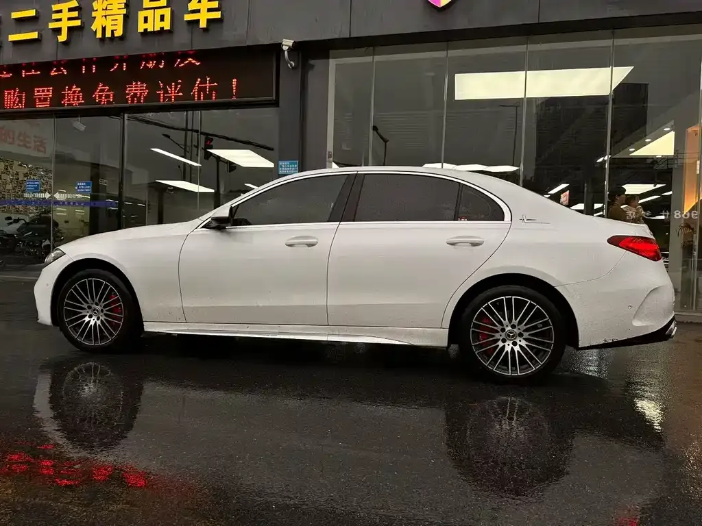 Mercedes-Benz C-Class 2024 из CN, фото 5