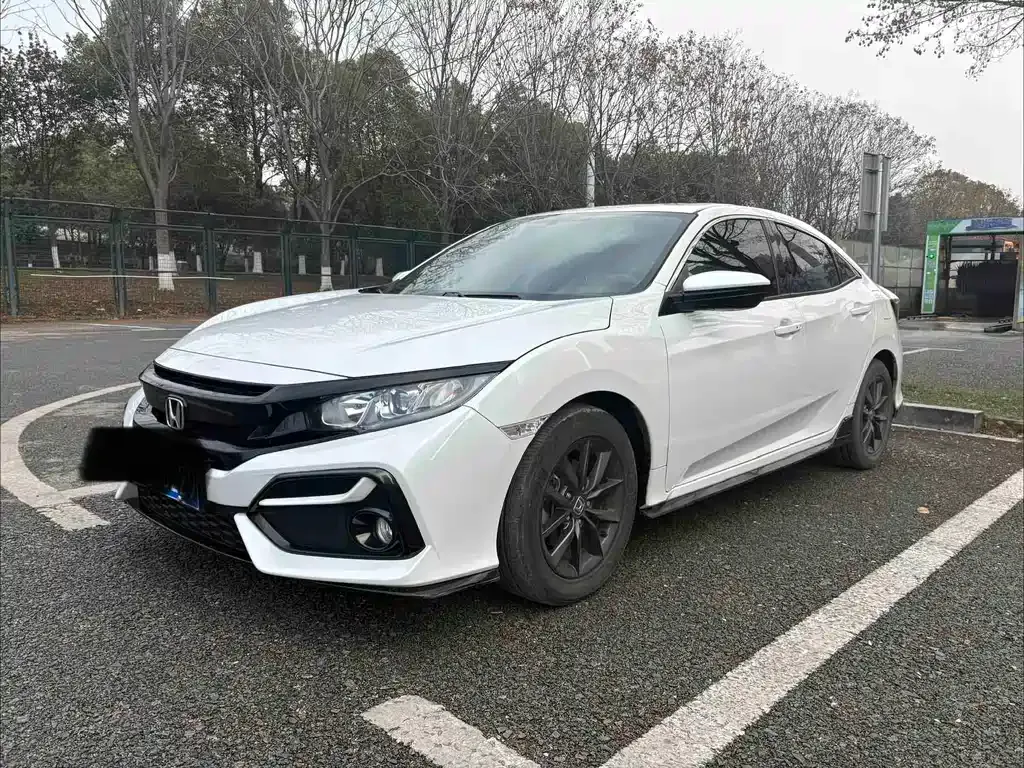 Honda Civic — фото 1