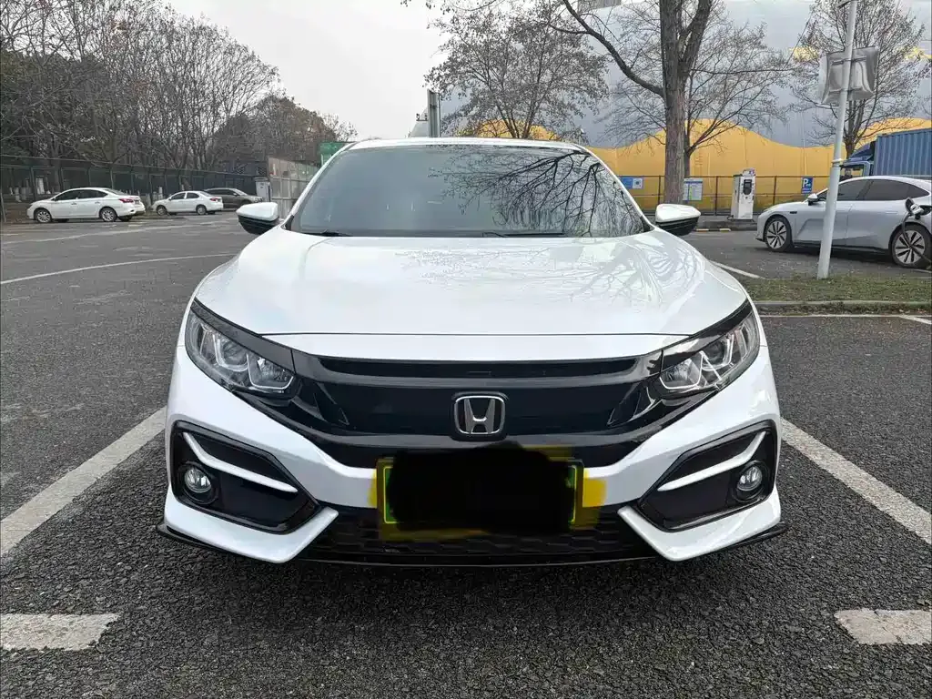 Honda Civic — фото 8
