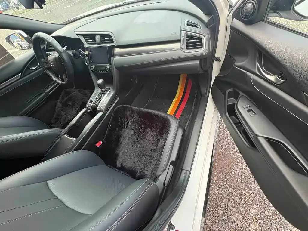 Honda Civic — фото 2