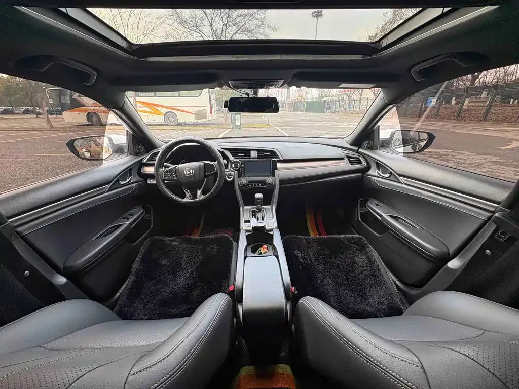 Honda Civic — фото 4